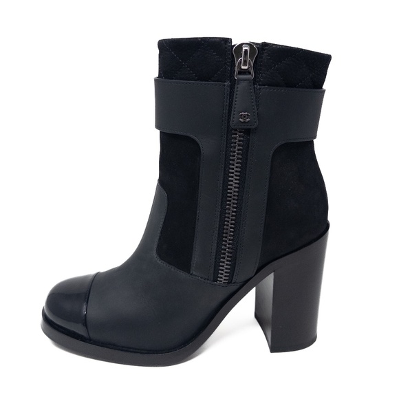 Chanel Matelasse Cap Toe Moto Combat Boots Double Zipper Quilted Size 36.5 EU - Picture 1 of 12